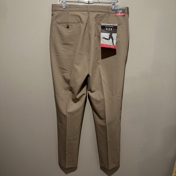 Van Heusen NWT Dress Pants Mens 34x32 Straight Fit Flat Front Flex Stretch Beige - Picture 5 of 8